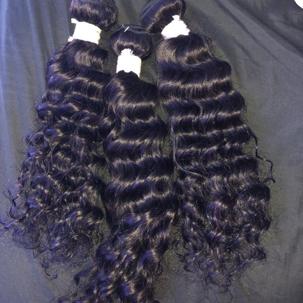 Human hair bundles